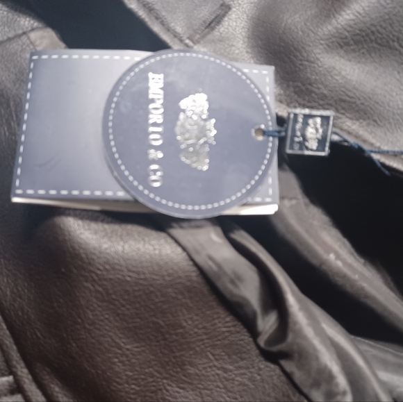 Women's soft leather jacket. - Picture 6 of 10